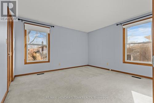 704 Vine Street, St. Catharines (Lakeshore), ON - Indoor Photo Showing Other Room