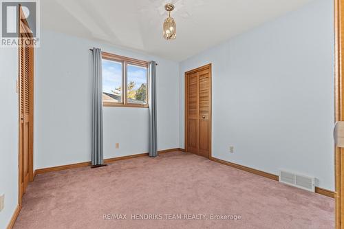 704 Vine Street, St. Catharines (Lakeshore), ON - Indoor Photo Showing Other Room