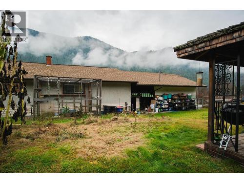 1473 3A Highway, Castlegar, BC - Outdoor