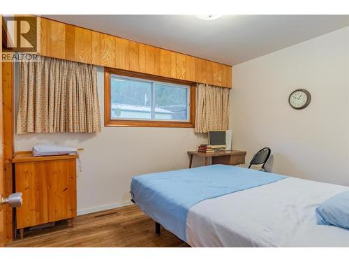 1473 3A Highway, Castlegar, BC - Indoor Photo Showing Bedroom
