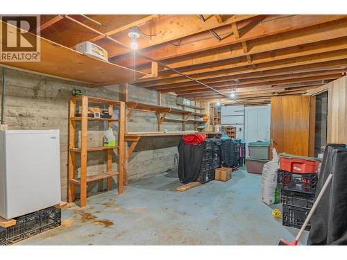 1473 3A Highway, Castlegar, BC - Indoor Photo Showing Basement