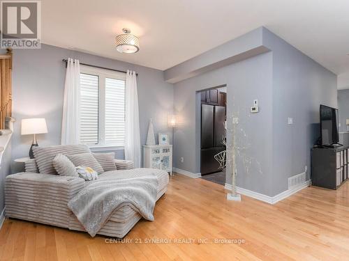 634 Moorpark Avenue, Ottawa, ON - Indoor Photo Showing Bedroom
