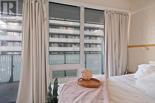 1409 - 42 Charles Street E, Toronto, ON - Indoor Photo Showing Bedroom