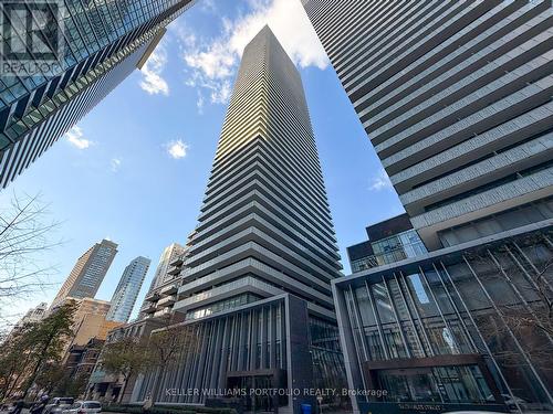 1409 - 42 Charles Street E, Toronto, ON - Outdoor