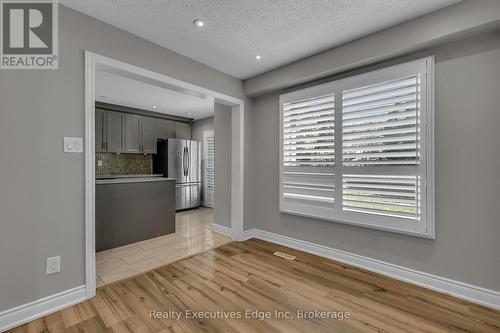 111 Ecclestone Drive, Brampton (Brampton West), ON - Indoor
