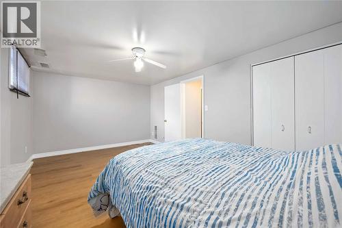 828 Assiniboine Crescent, Sarnia, ON - Indoor Photo Showing Bedroom