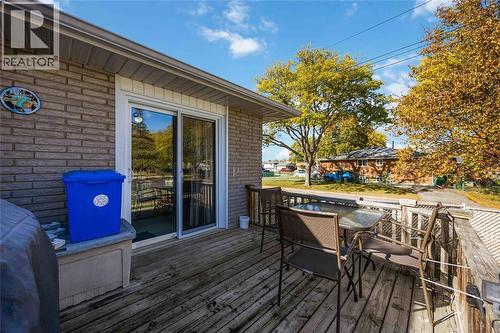 828 Assiniboine Crescent, Sarnia, ON - Outdoor With Deck Patio Veranda