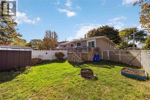 828 Assiniboine Crescent, Sarnia, ON - Outdoor