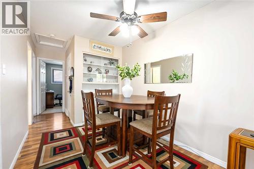 828 Assiniboine Crescent, Sarnia, ON - Indoor Photo Showing Dining Room