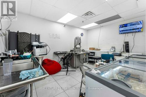 5 - 3601 Lawrence Avenue E, Toronto, ON 