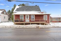 1017 Rue St-Georges  Saint-Bernard, QC G0S 2G0