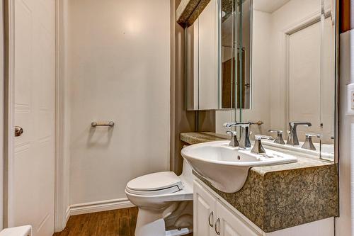 Bathroom - 443A Rue St-Georges (St-Jerome), Saint-Jérôme, QC - Indoor Photo Showing Bathroom
