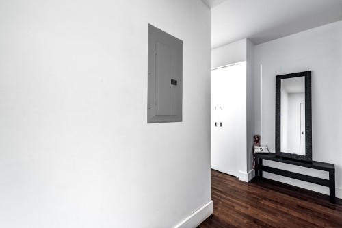 Corridor - 712-888 Rue Wellington, Montréal (Ville-Marie), QC - Indoor Photo Showing Other Room