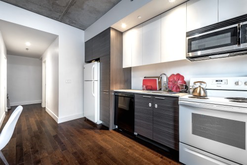 Cuisine - 712-888 Rue Wellington, Montréal (Ville-Marie), QC - Indoor Photo Showing Kitchen