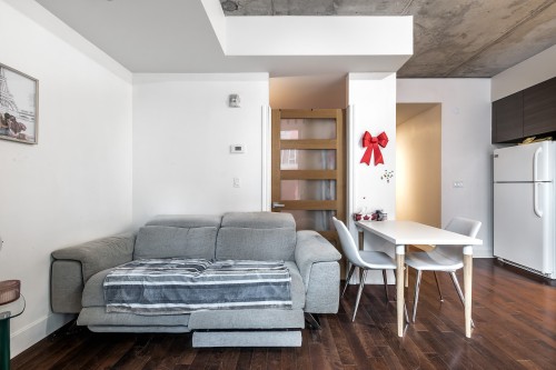 Salon - 712-888 Rue Wellington, Montréal (Ville-Marie), QC - Indoor