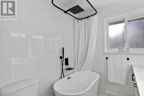 1092 Glendale Drive, Peterborough, ON - Indoor Photo Showing Bathroom