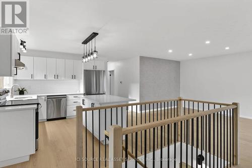 1092 Glendale Drive, Peterborough, ON - Indoor Photo Showing Kitchen