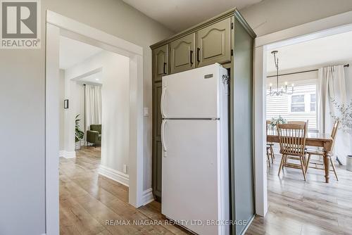48 Wilton Avenue, Welland (Broadway), ON - Indoor