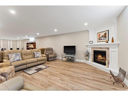 6 Elwood Court, Cottam, ON 