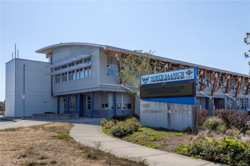 10211 Resthaven Dr, Sidney, BC 