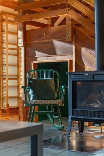 3350 Port Washington Rd, Pender Island, BC 