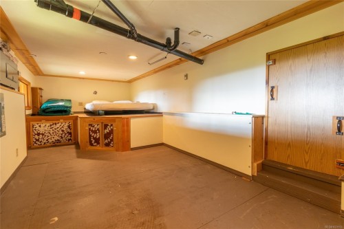 3350 Port Washington Rd, Pender Island, BC 