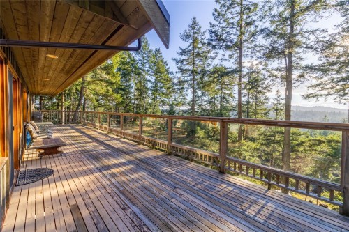 3350 Port Washington Rd, Pender Island, BC 