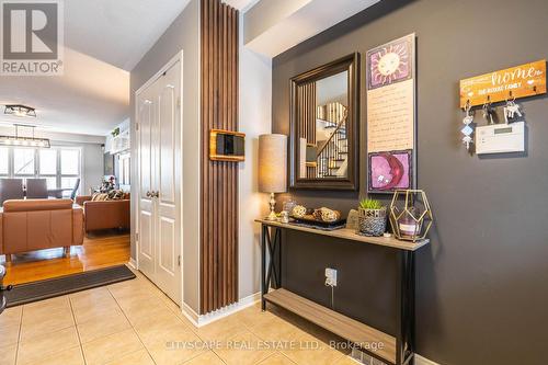 5216 Nova Crescent, Burlington, ON - Indoor Photo Showing Other Room