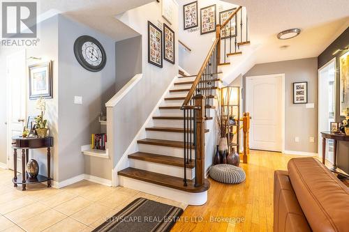 5216 Nova Crescent, Burlington, ON - Indoor Photo Showing Other Room