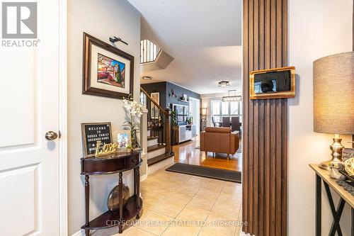 5216 Nova Crescent, Burlington, ON - Indoor Photo Showing Other Room
