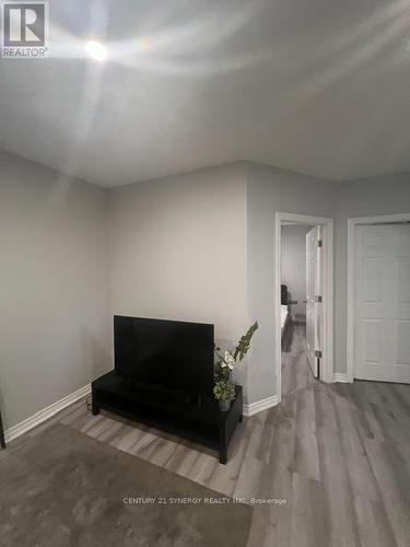 B - 1293 Thames Street, Ottawa, ON - Indoor