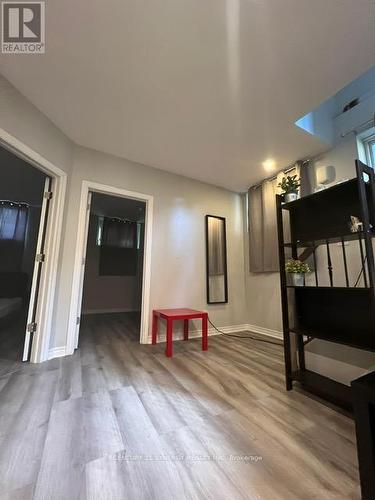 B - 1293 Thames Street, Ottawa, ON - Indoor Photo Showing Other Room