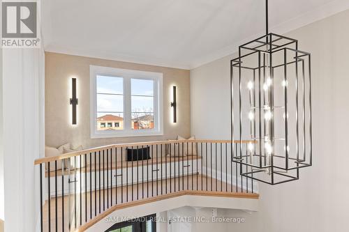 4584 Full Moon Circle, Mississauga, ON - Indoor Photo Showing Other Room