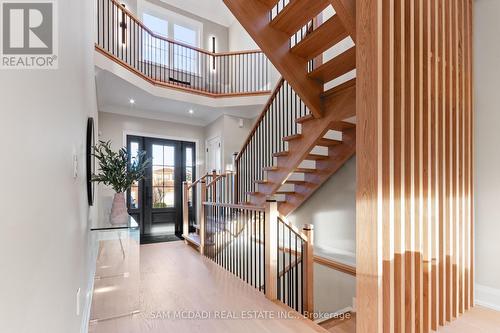 4584 Full Moon Circle, Mississauga, ON - Indoor Photo Showing Other Room