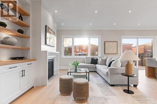 4584 Full Moon Circle, Mississauga, ON - Indoor Photo Showing Living Room With Fireplace