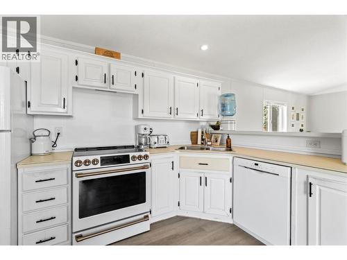 397 Glenmary Road, Enderby, BC - Indoor Photo Showing Kitchen With Double Sink