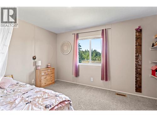 397 Glenmary Road, Enderby, BC - Indoor Photo Showing Bedroom