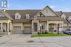 11 - 5056 NEW STREET  Burlington, ON L7L 0H4