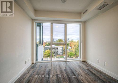 705 - 500 Brock Avenue, Burlington, ON - Indoor Photo Showing Other Room