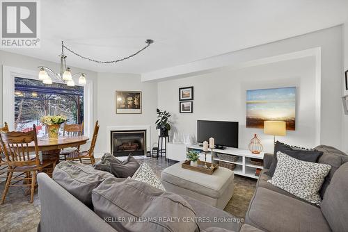84 Loraview Lane, Aurora, ON - Indoor Photo Showing Living Room With Fireplace