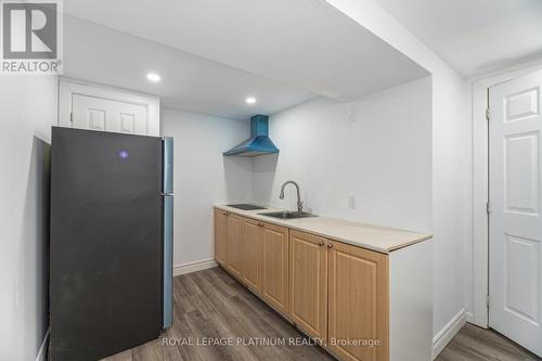 230 Archdekin Drive, Brampton, ON - Indoor