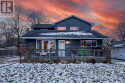 Front Bungalow Apartment - 