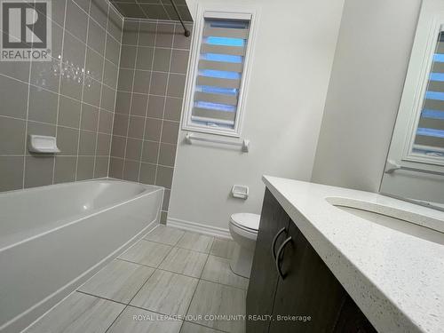 29 Hickling Lane, Ajax, ON - Indoor Photo Showing Bathroom