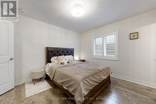 50 Ben Sinclair Avenue, East Gwillimbury, ON - Indoor Photo Showing Bedroom