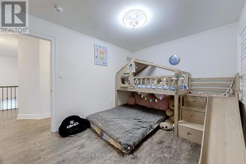 50 Ben Sinclair Avenue, East Gwillimbury, ON - Indoor Photo Showing Bedroom