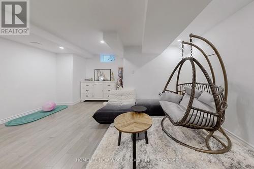 50 Ben Sinclair Avenue, East Gwillimbury, ON - Indoor