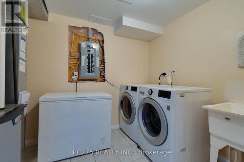 24 Wheatfield Drive, Vaughan (Vellore Village), ON - Indoor Photo Showing Laundry Room