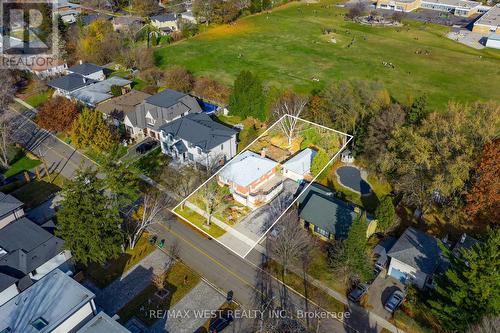 1361 KENMUIR AVENUE  Mississauga, ON L5G 4B3