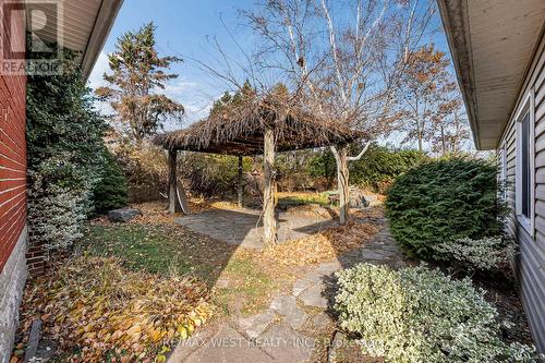 1361 Kenmuir Avenue, Mississauga, ON - Outdoor