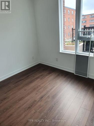 124 - 3100 Keele Street, Toronto, ON - Indoor Photo Showing Other Room